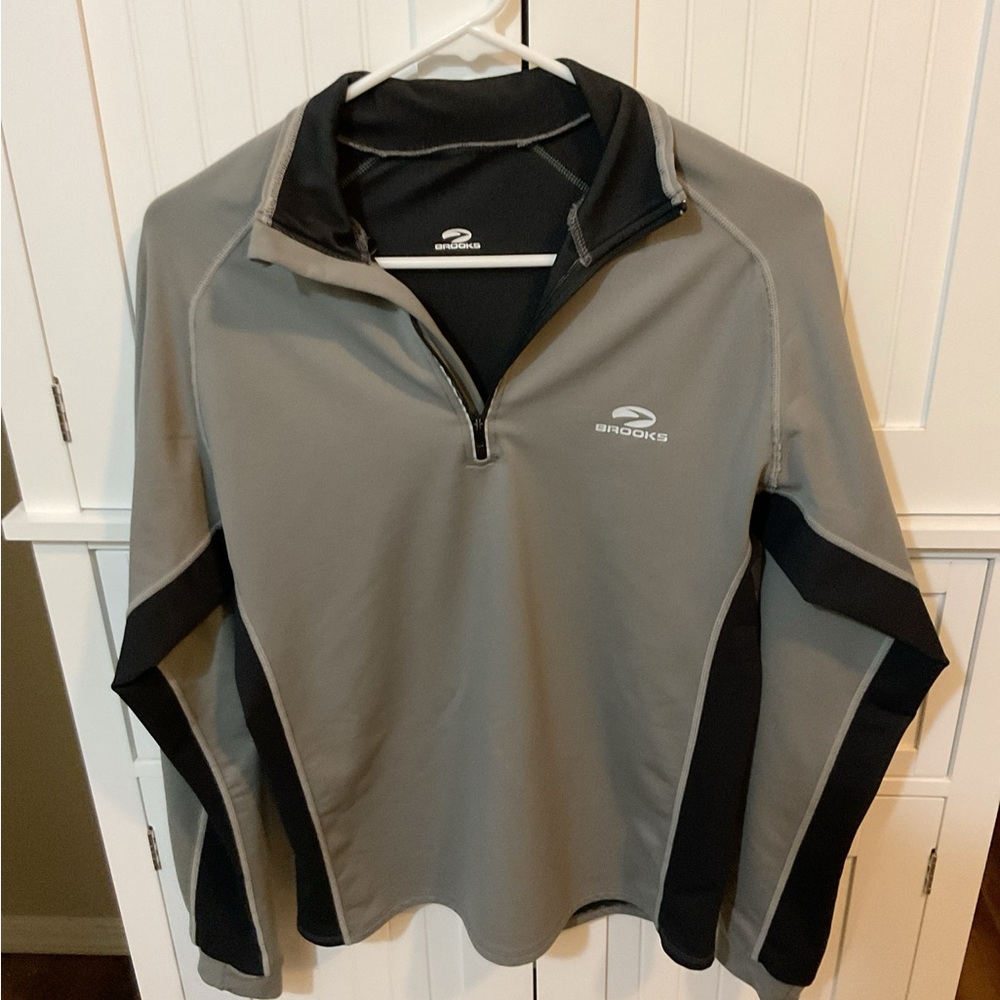 Brooks Gray Quarter Zip Athletic Pullover Running Top
